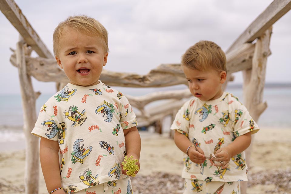 family-photo-session-migjorn-beach-formentera